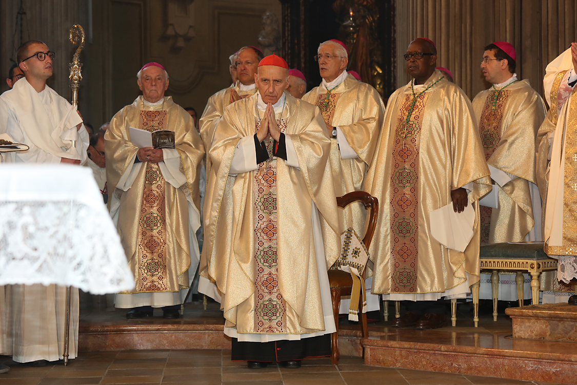 Monsignor Marco Prastaro Vescovo di Asti_125.jpg